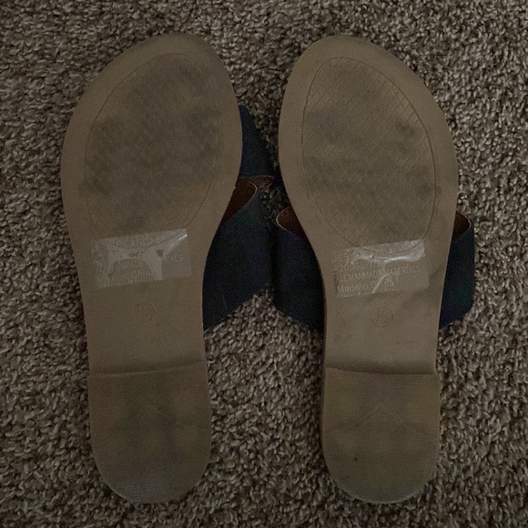 Brown sandals with black suede straps. Foam soles - Picture 5 of 6